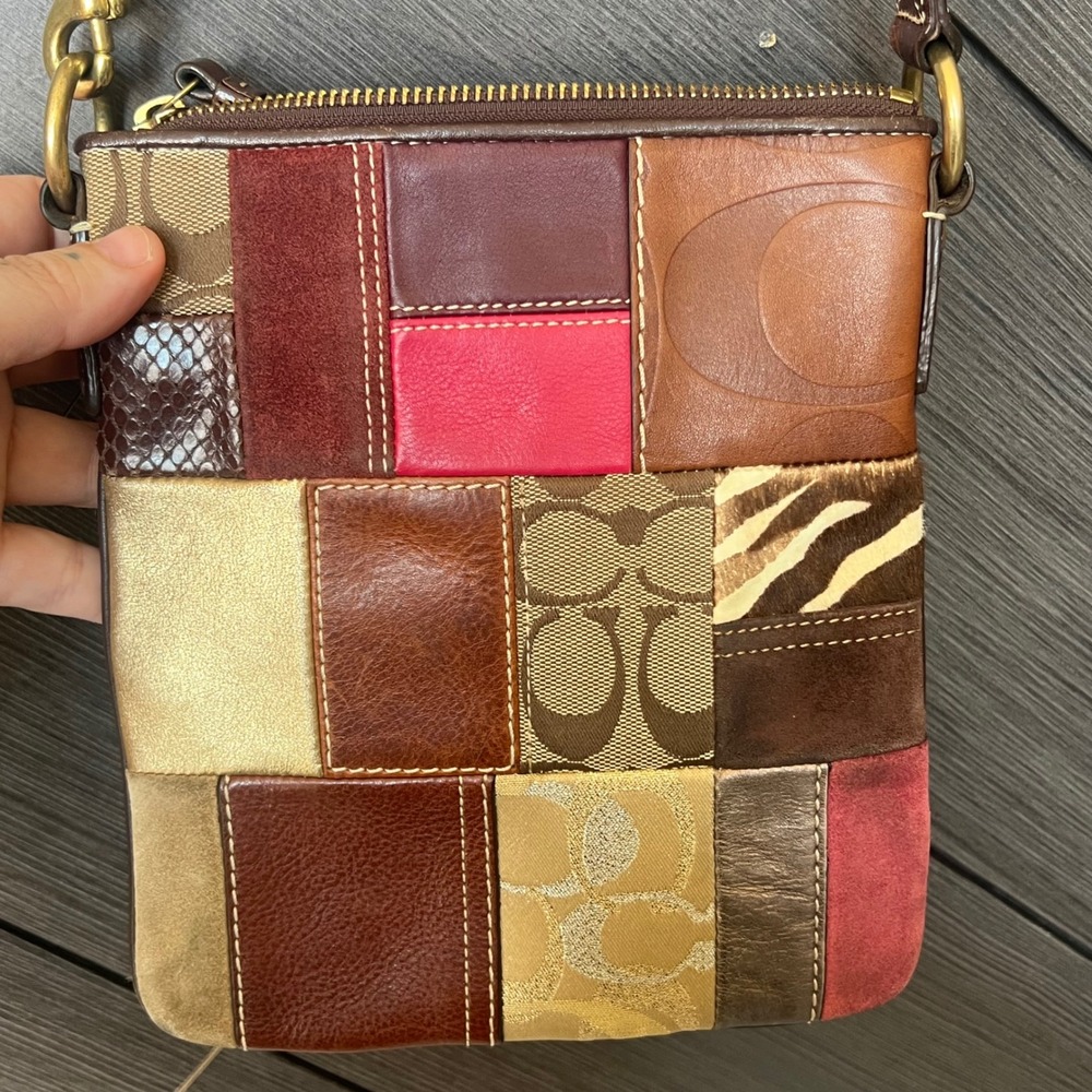 Coach Women's Patchwork Crossbody Bag Leather Suede Signature Multicolor Y2K - Picture 6 of 9